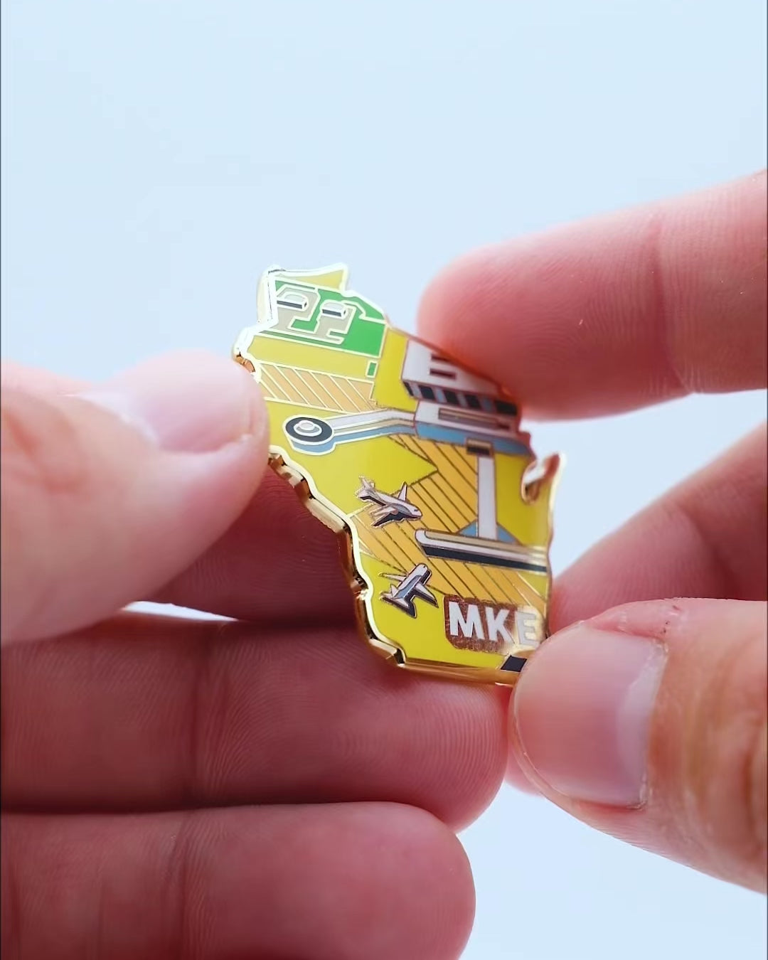 MKE Airport Pin – Milwaukee Mitchell International Airport, Wisconsin